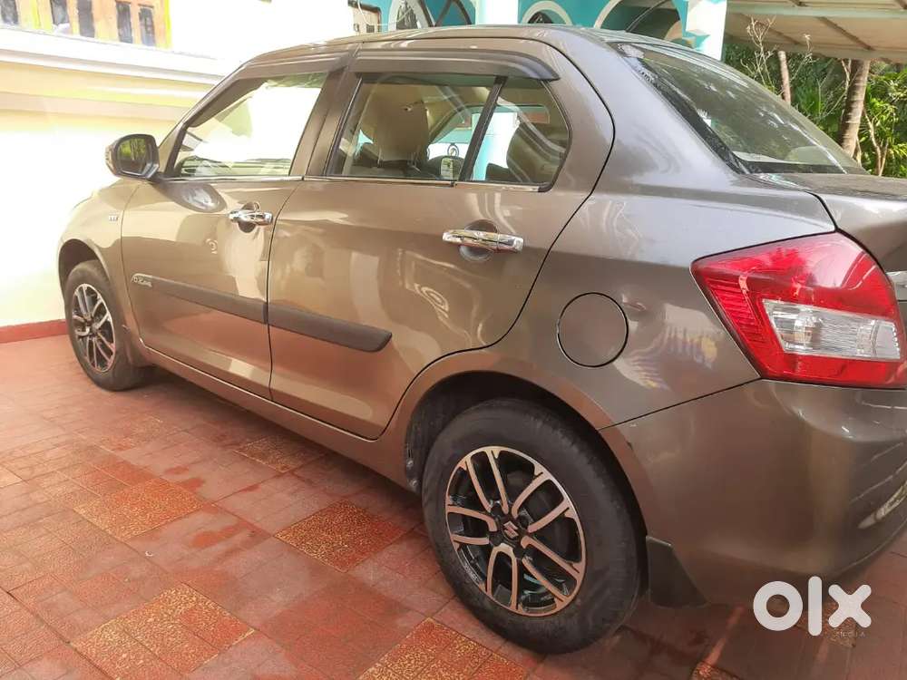 Maruti Suzuki Dzire 2016 Petrol 61000 Km Driven