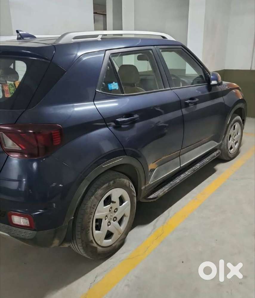 Hyundai Venue 1.2 S Plus, 2021, Petrol