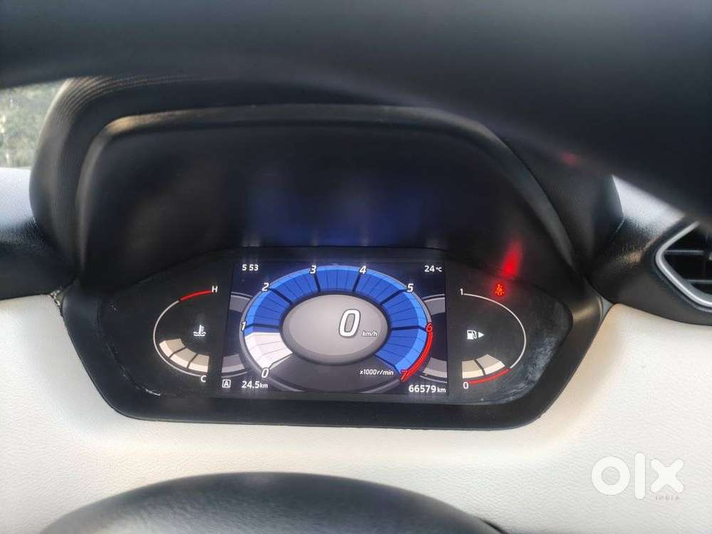 Nissan Magnite 1.0 Xv Turbo Dual Tone, 2022, Petrol