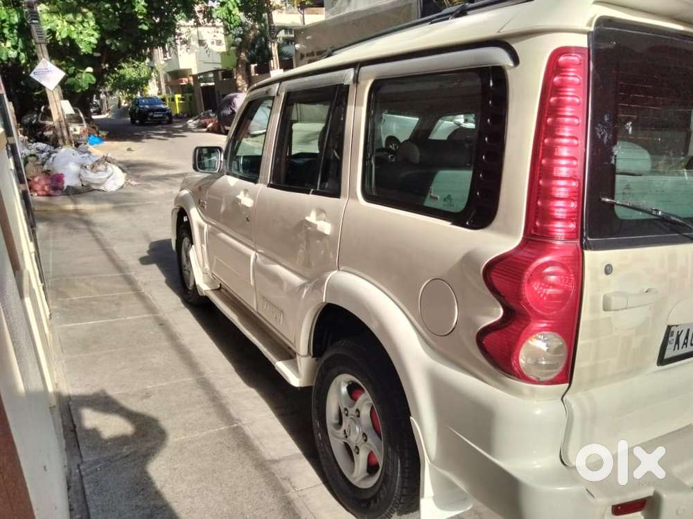 Mahindra Scorpio 2006-2009 2.6 Turbo 7 Str, 2009, Diesel
