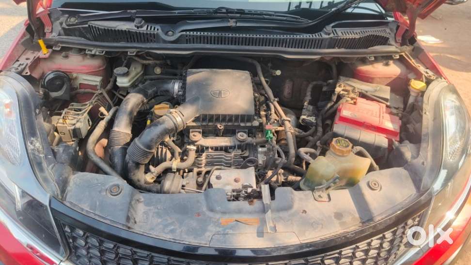 Tata Nexon 1.2 Revotron Xm (s), 2018, Petrol