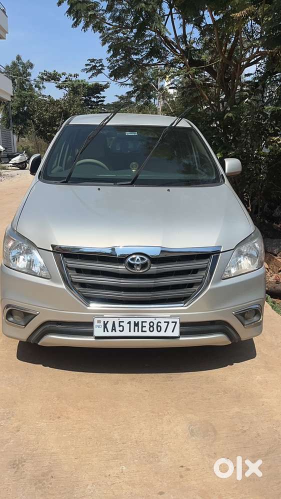 Toyota Innova Diesel 2014