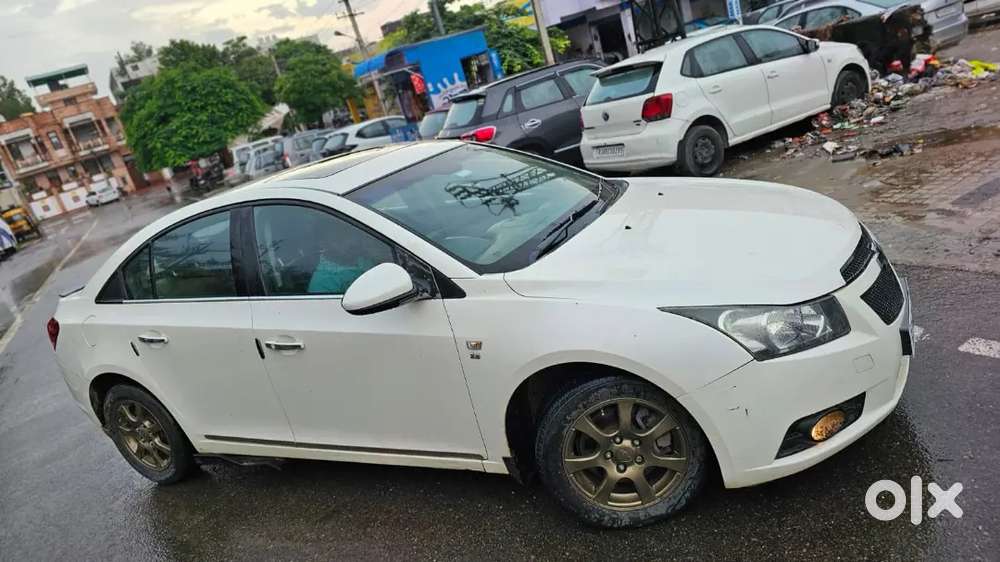 Cruze With Sunroof Only 55k Driven