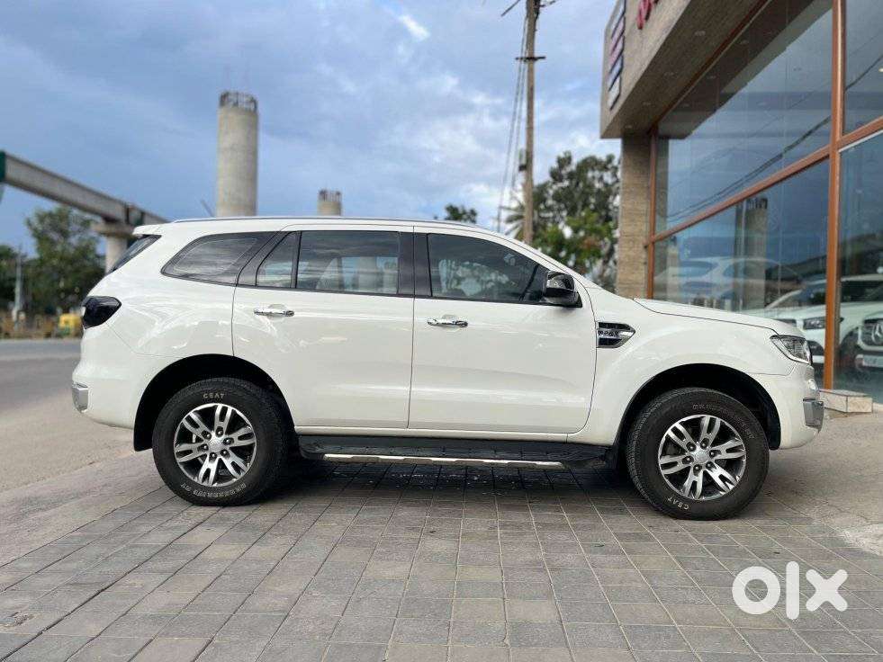 Ford Endeavour 2.2 Titanium At 4x2, 2018, Diesel