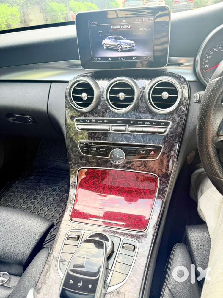 Mercedes-benz C-class 2015 Petrol Brand New Condition