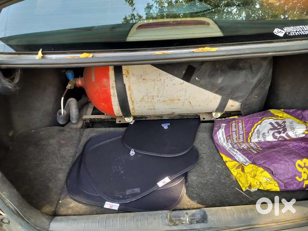 Honda Civic 2011 Cng & Petrol 65000 Km Driven, Sunroof,all Tyre New