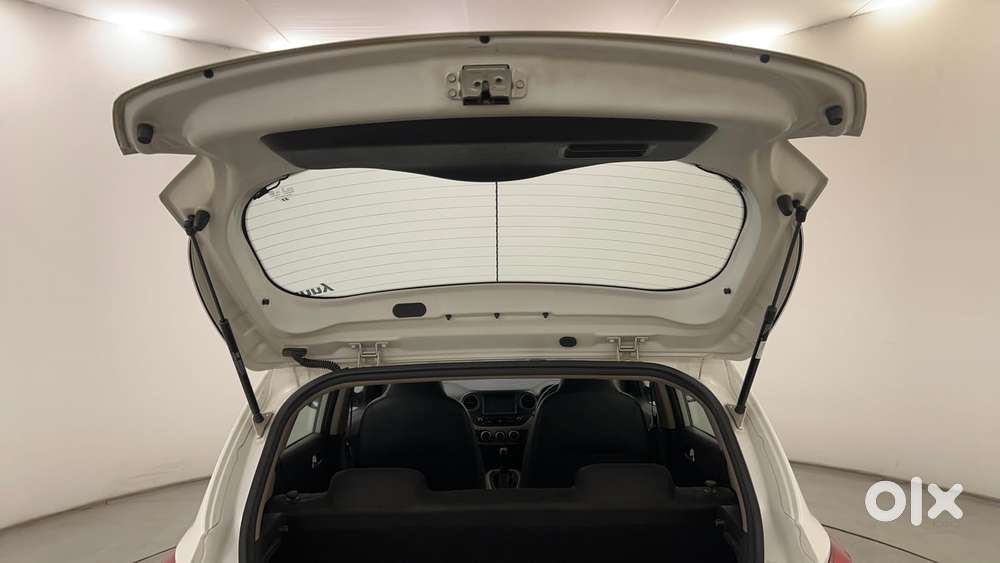Hyundai Grand I10 1.2 Kappa Sportz Option At, 2017, Petrol