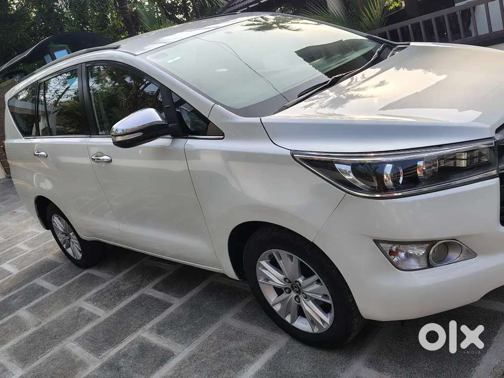 Toyota Innova Crysta Z 2016 Diesel Automatic