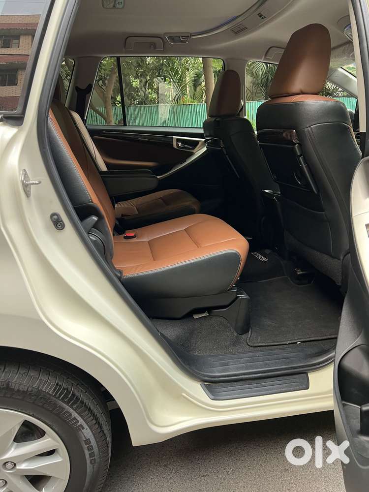 Toyota Innova Crysta 2.7 Zx At, 2017, Petrol