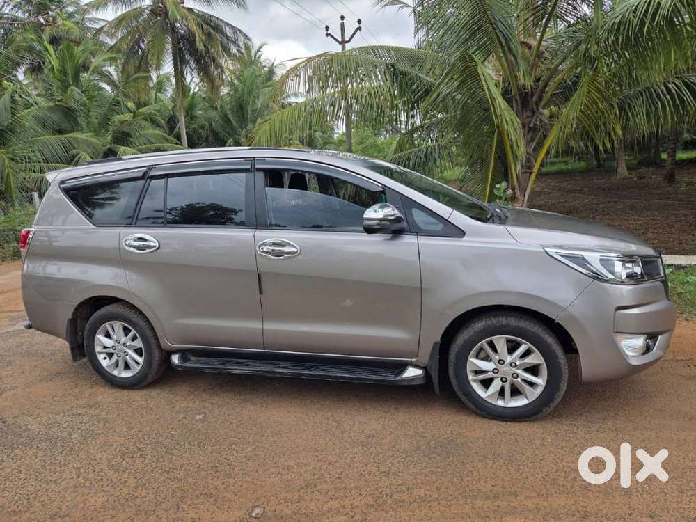 Toyota Innova Crysta 2.7 Gx Limited Edition 8 Str, 2024, Diesel
