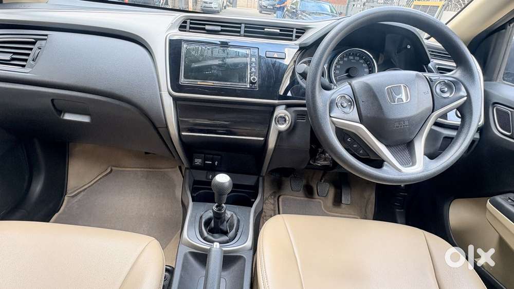 Honda City I-vtec V, 2018, Petrol
