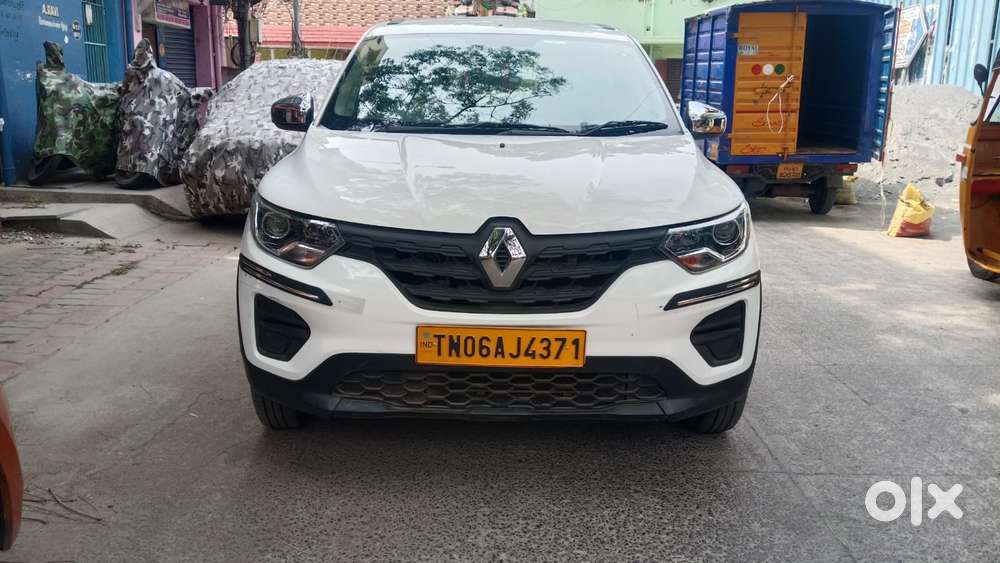 Renault Triber Rxz Urban Night Limited Edition, 2025, Cng & Hybrids
