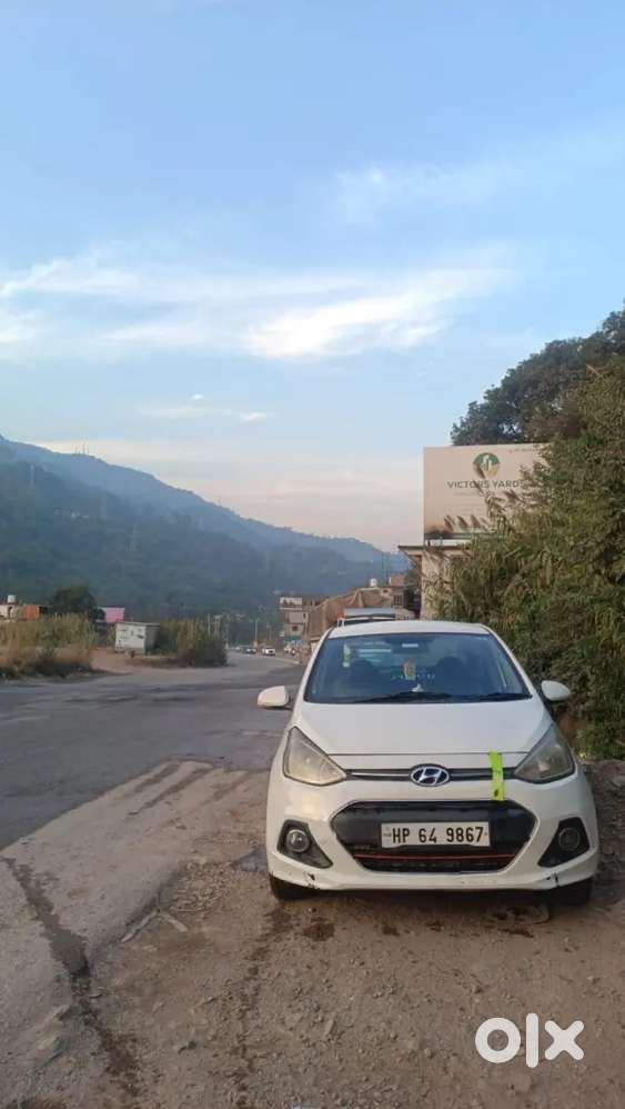 Hyundai Xcent 2016