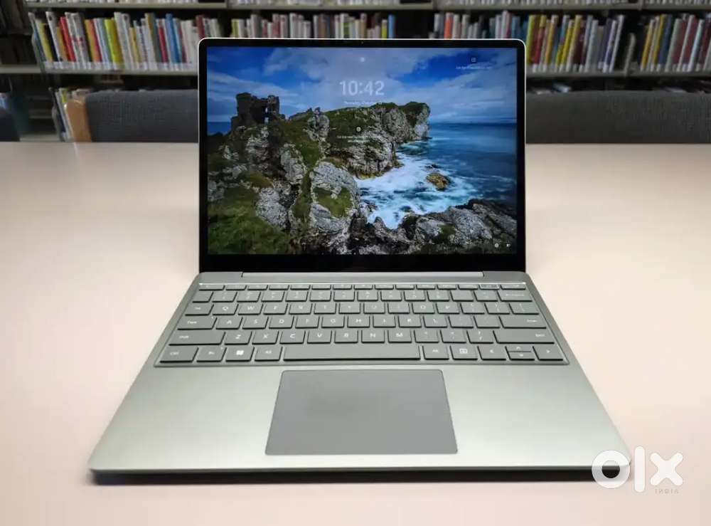 Microsoft surface Laptop Go Touchscreen