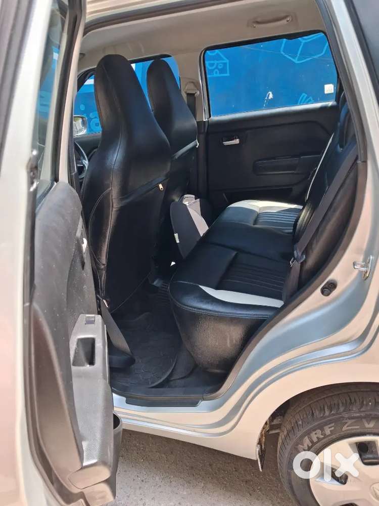 Maruti Suzuki Wagon R Vxi 2025