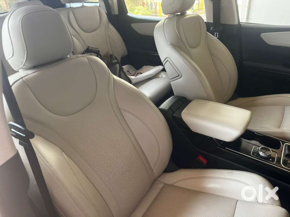Mahindra Xuv700 Diesel 2022