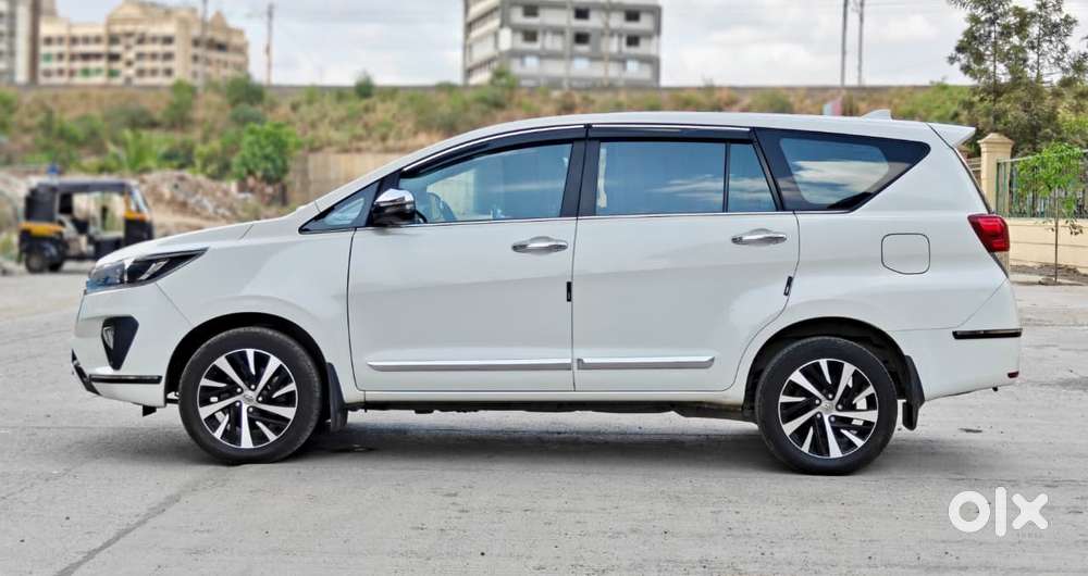 Toyota Innova Crysta 2.4 Z 7 Str, 2022, Diesel