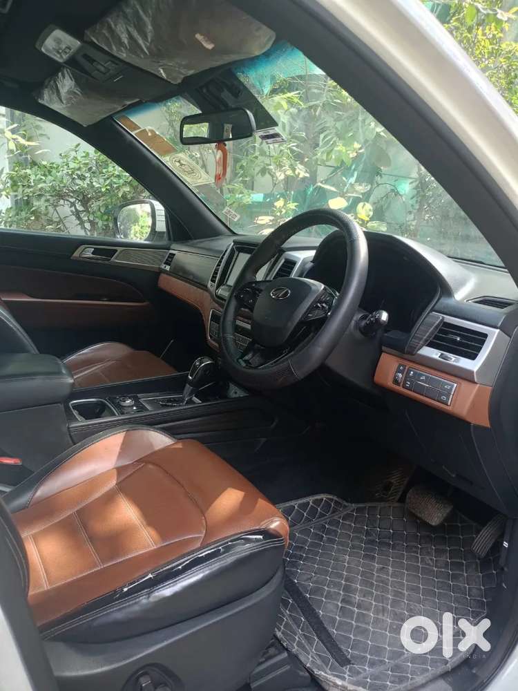 Mahindra Alturas G4 4wd At, 2019, Diesel