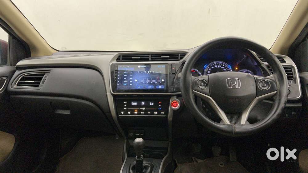 Honda City I-vtec V, 2017, Petrol