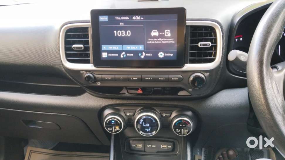 Hyundai Venue 1.2 S Plus, 2021, Petrol