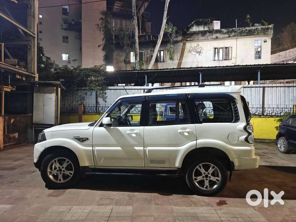 Mahindra Scorpio S10 7 Seater, 2015, Diesel