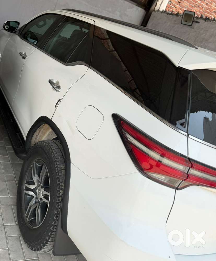 2021 Toyota Fortuner Diesel Manual