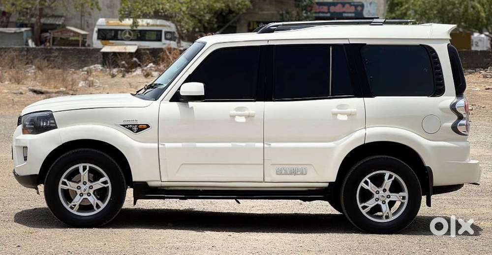 Mahindra Scorpio S10, 2014, Diesel
