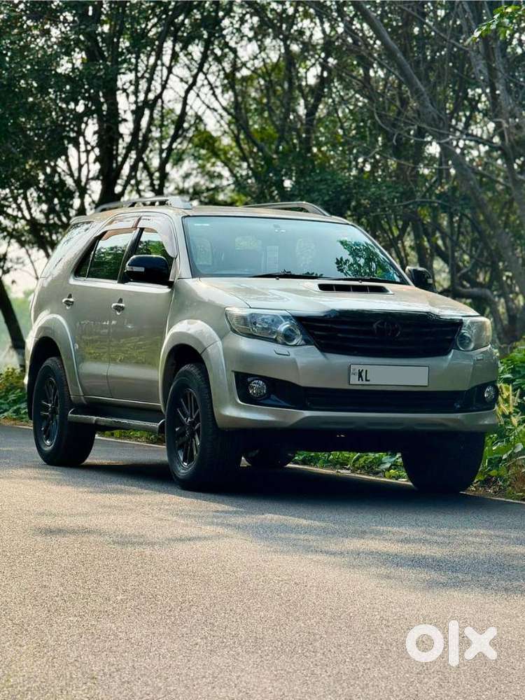Toyota Fortuner 4x2 At 2.8 Diesel, 2013, Diesel