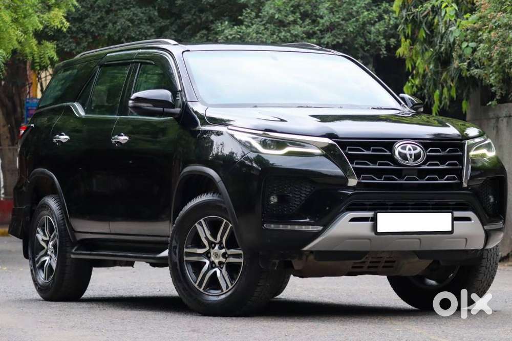 Toyota Fortuner 4x2 At 2.7 Petrol, 2022, Petrol