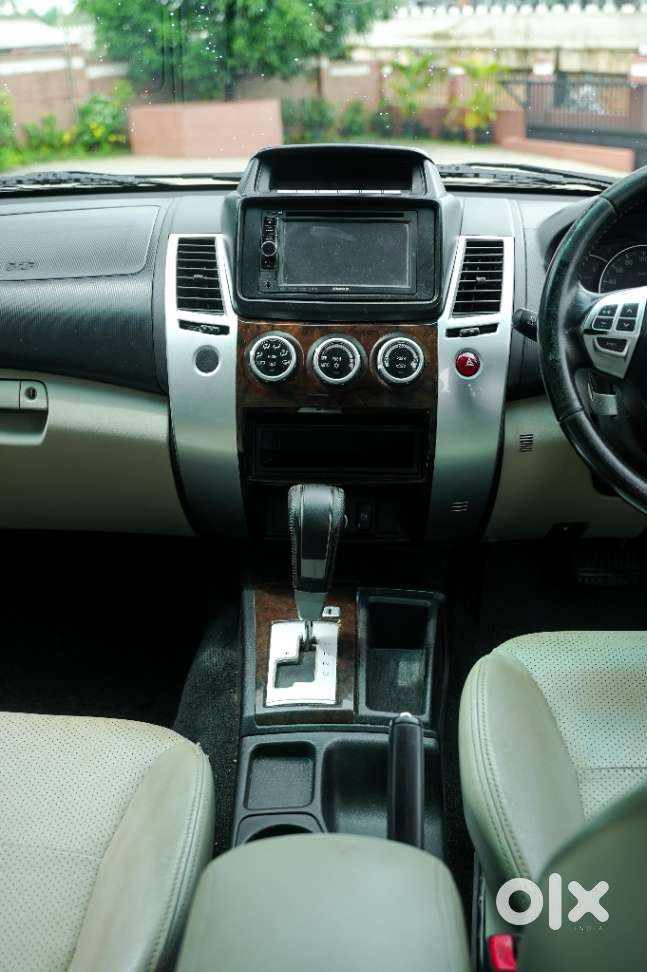 Mitsubishi Pajero Sport 4x2 Automatic, 2015, Diesel