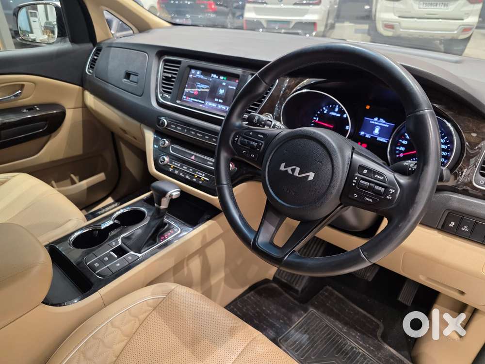 Kia Carnival Limousine Plus 7 Str, 2023, Diesel