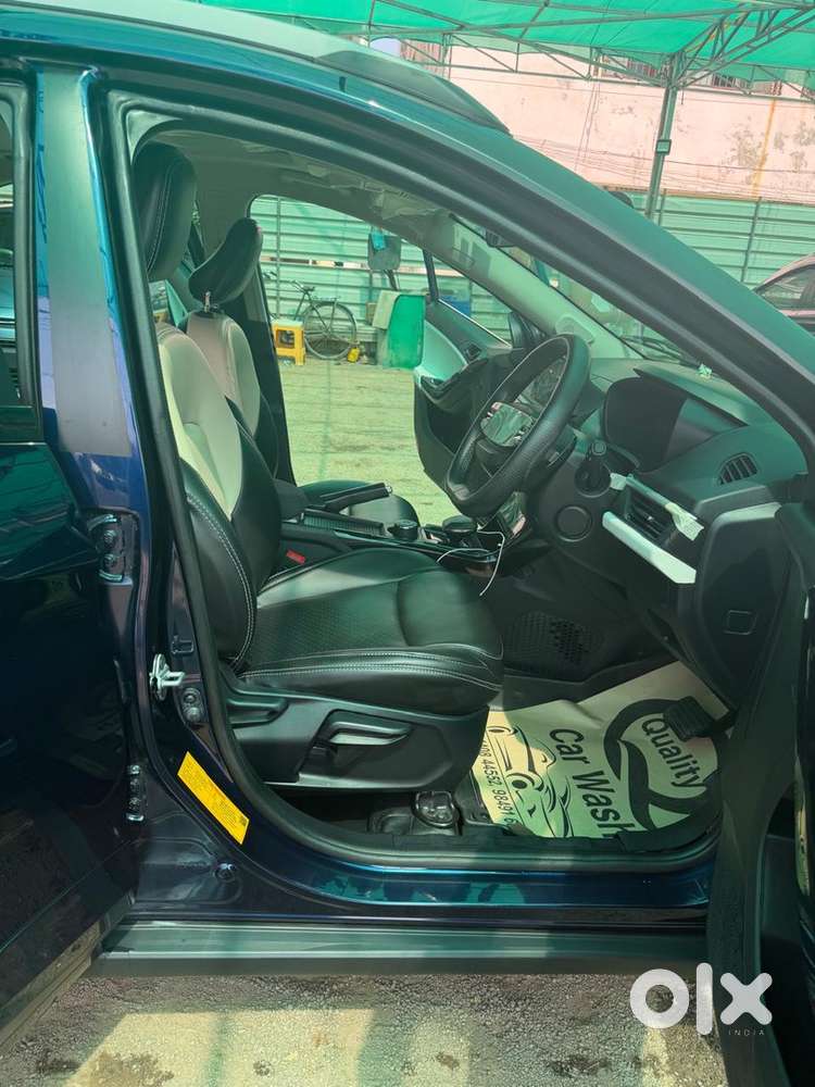 Tata Nexon Crt +s Petrol Amt 2026
