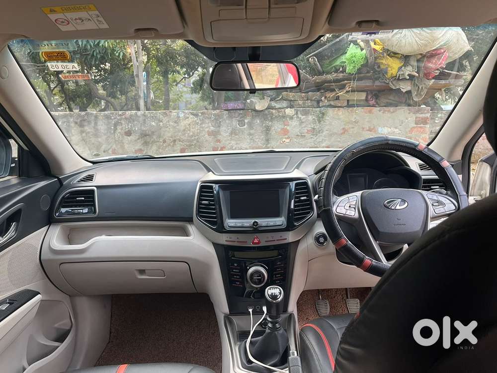 Mahindra Xuv300 2019 Petrol Well Maintained
