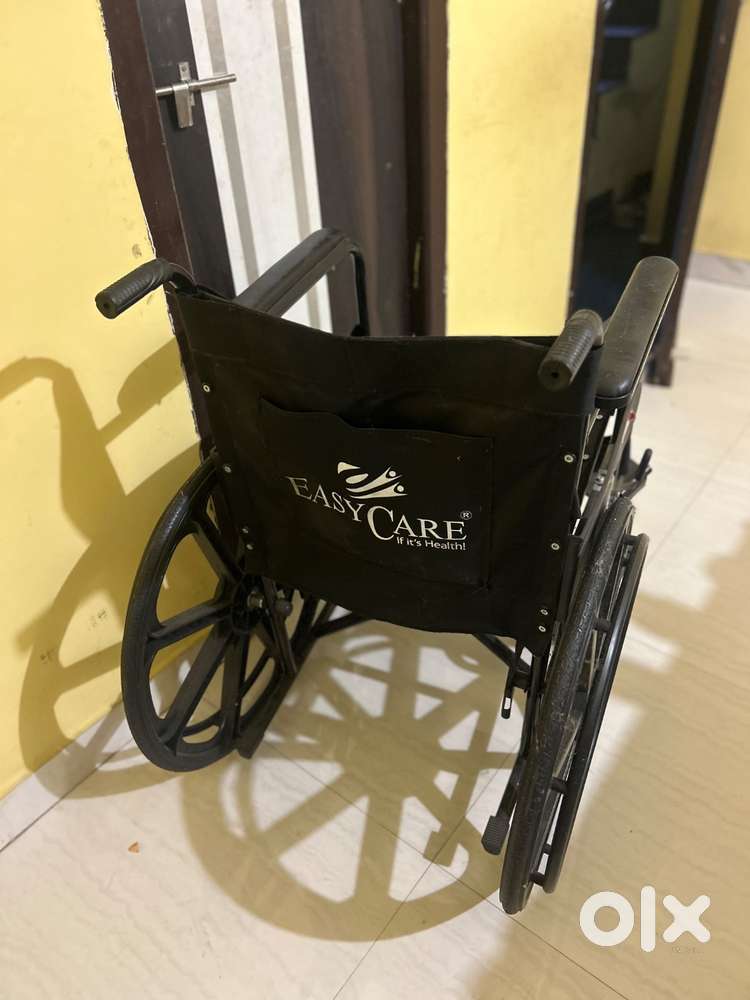 Wheel-chair