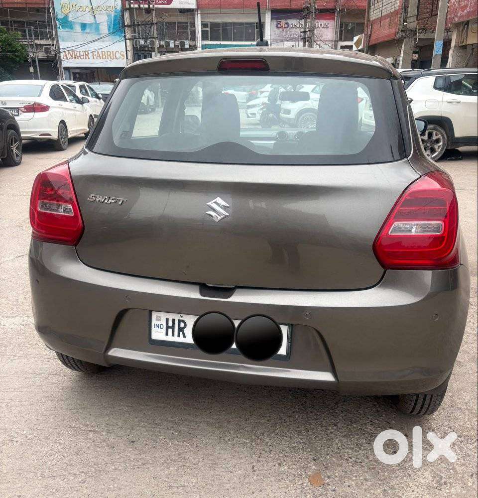 Maruti Suzuki Swift Vxi + Manual, 2023, Petrol