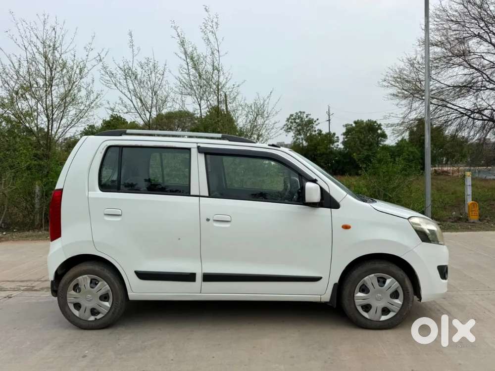 Maruti Suzuki Wagon R Vxi, 2015, Petrol