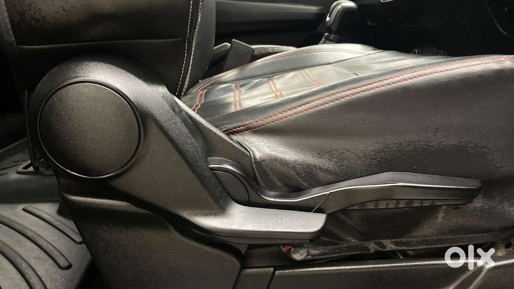 Maruti Suzuki Xl6 Zeta At, 2022, Petrol
