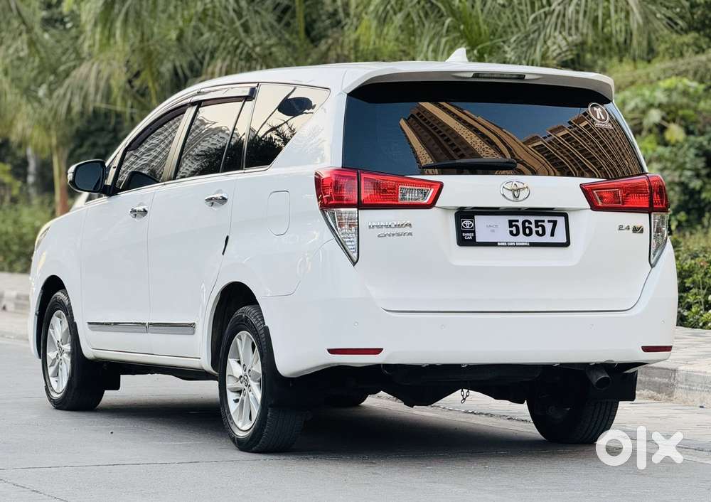 Toyota Innova Crysta 2.4 V 8 Str, 2019, Diesel