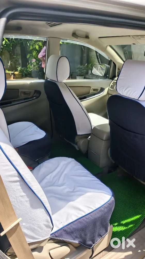 Toyota Innova 2012 Diesel Well Maintained