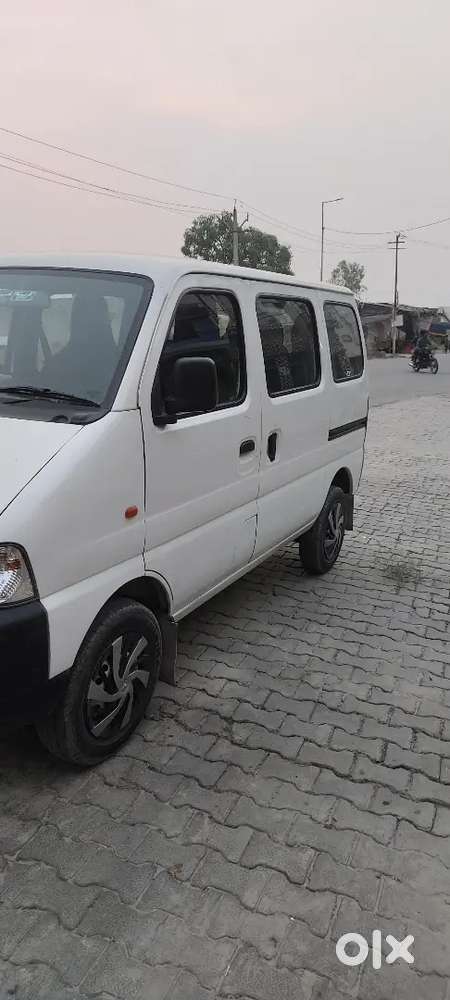 Maruti Suzuki Eeco 2025 Petrol 15000 Km Driven