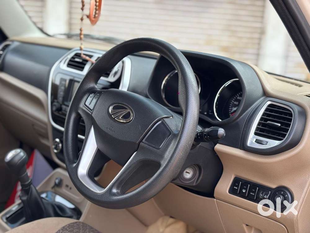Mahindra Tuv 300 T8, 2016, Diesel