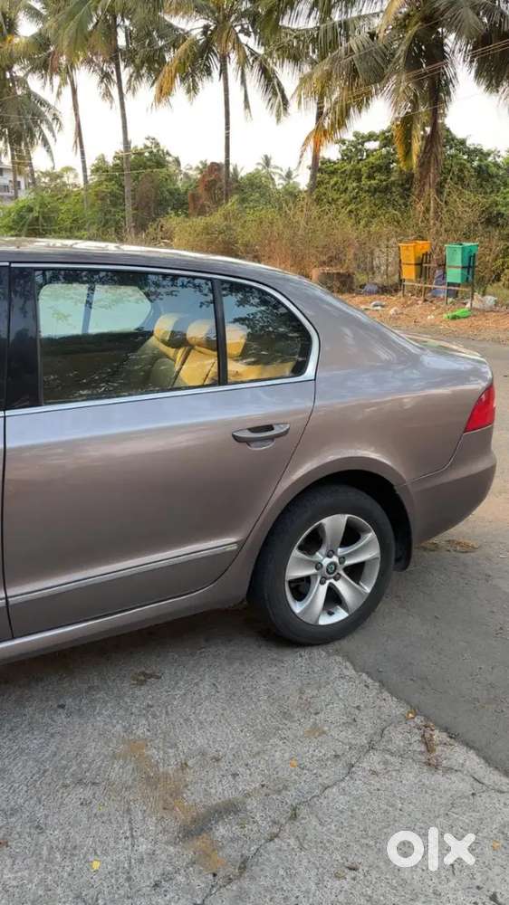 Skoda Superb 2013 Diesel Well Maintained