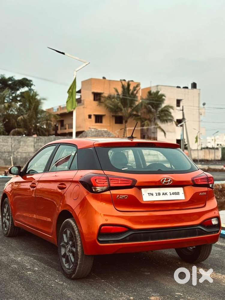 Hyundai I20 Full Company Service