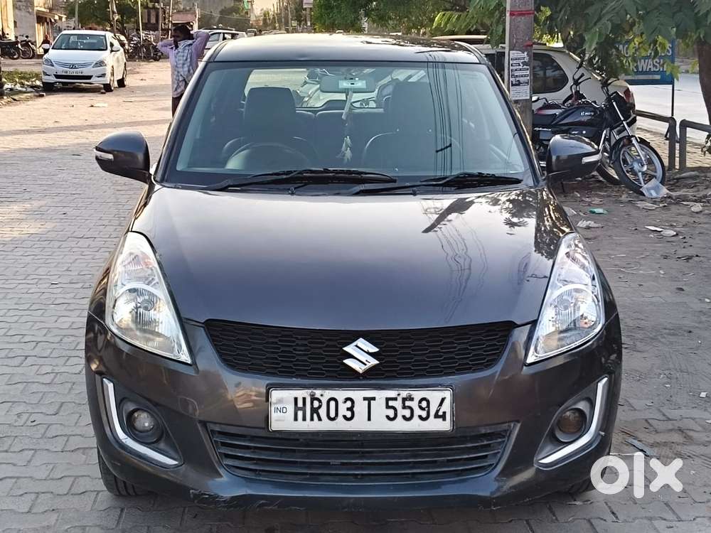 Maruti Suzuki Swift Vxi 1.2 Abs Bs-iv, 2015, Petrol