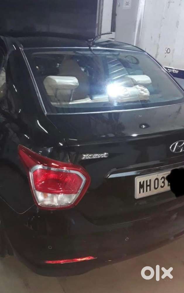 Hyundai Xcent Petrol Car 2015