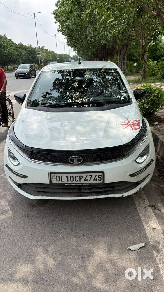 Tata Altroz Petrol 2021