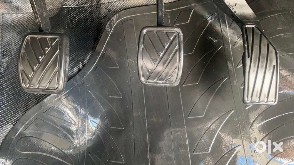 Maruti Suzuki Swift Zxi, 2017, Petrol