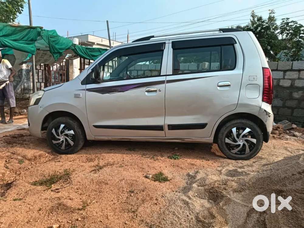 Engine Good Cond 2 Sill Tyres