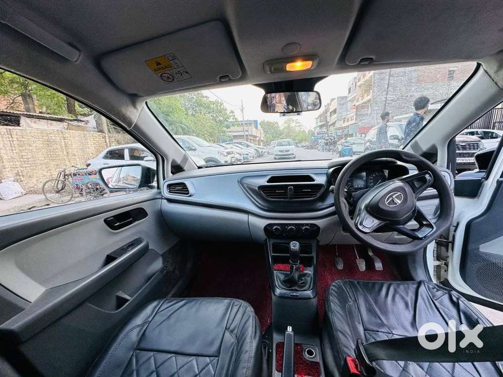 Tata Altroz Xe Petrol, 2021, Petrol