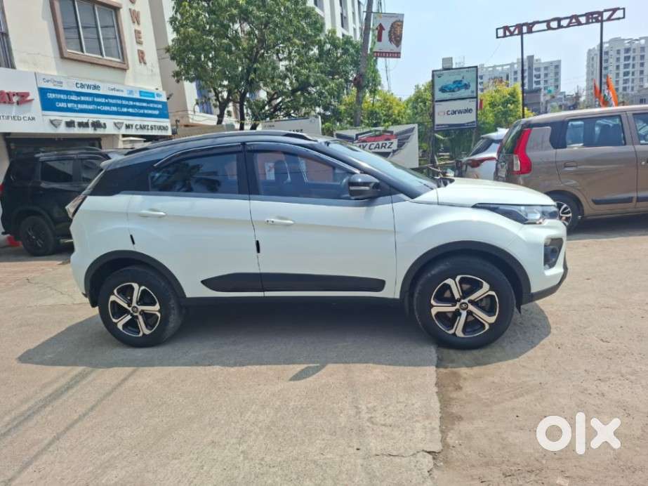 Tata Nexon 1.2 Revotron Xz Plus, 2022, Petrol